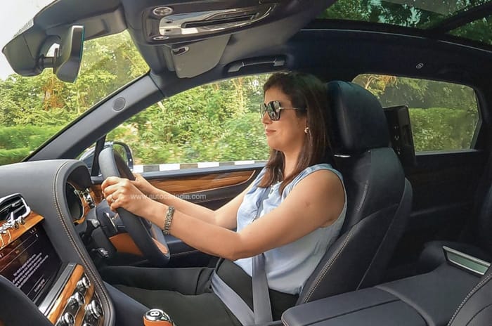 Bentley Bentayga EWB driving